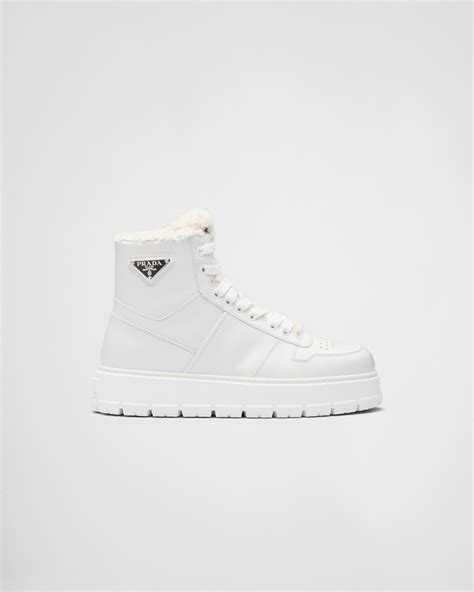 prada sneaker aus leder und lammfell|Weiss High.